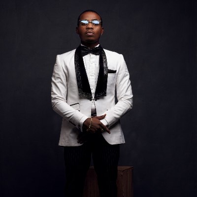 olamide-800x800