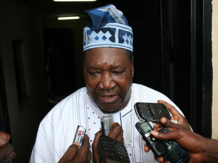 Nigerian Tycoon Molade Okoya-Thomas Dead At 79