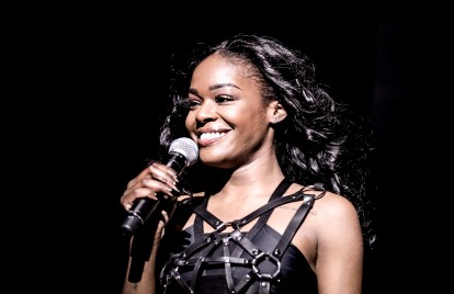 wpid-azealia-banks-tweet-photo-of-genitals-to-conservative-blogger-414x268.jpg