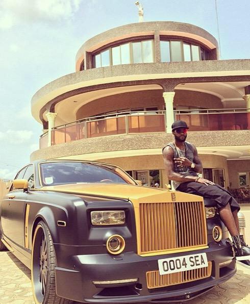 UNBELIEVABLE: Manchester City Striker, Emmanuel Adebayor Fire Shots At His Family Members