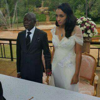 Breaking News: First Picture of Edo Gov, Adams Oshiomhole And His New Wife