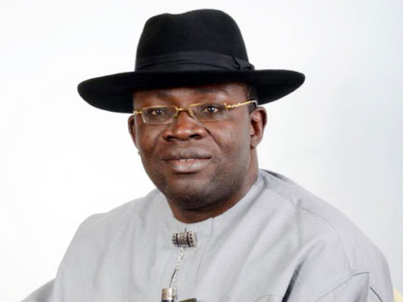 INVESTIGATION: Bayelsa Governor Distributes Gifts of Compromised BlackBerry Phones, then Hacks Beneficiaries