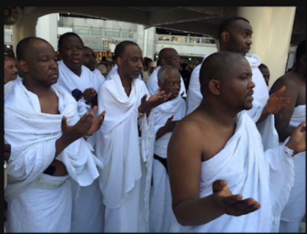Emir of Kano, Lamido Sanusi Pictured Performing Hajj