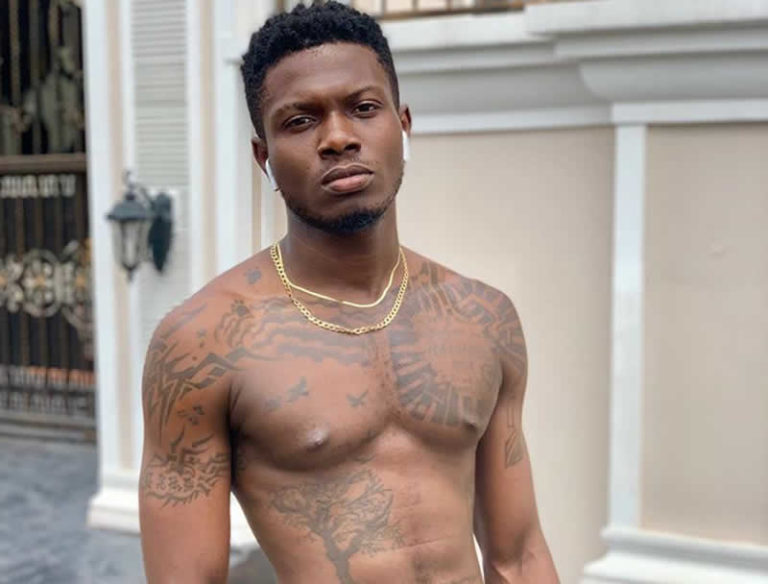 Tattoo tragedy: Musician Shot By Police for Having tattoos Dies