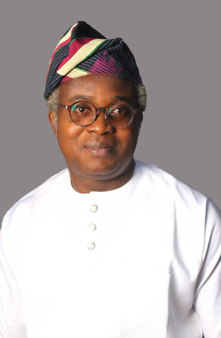 Adesemoye Heads LASUSTECH’S Department  Of Mass Communication
