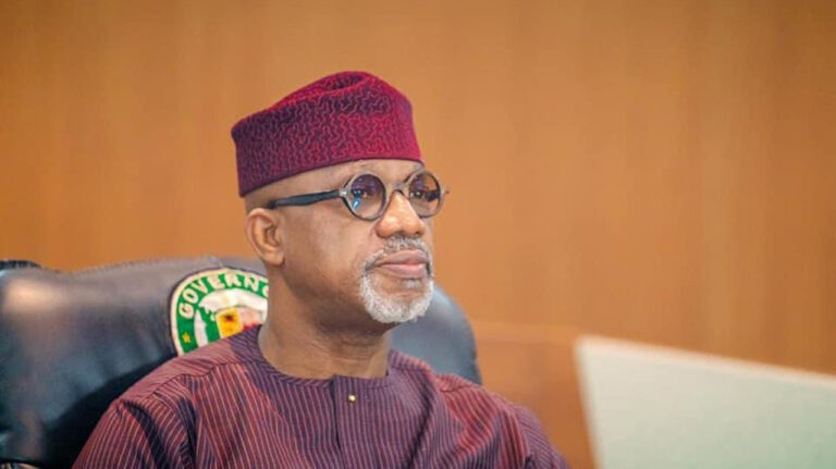 Ogun Govt Debunks Viral Claim of Commissioners Prostrating Before Gov Abiodun