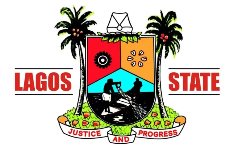 Two Injured as 20-Foot Container Truck Crashes on Ikorodu Road