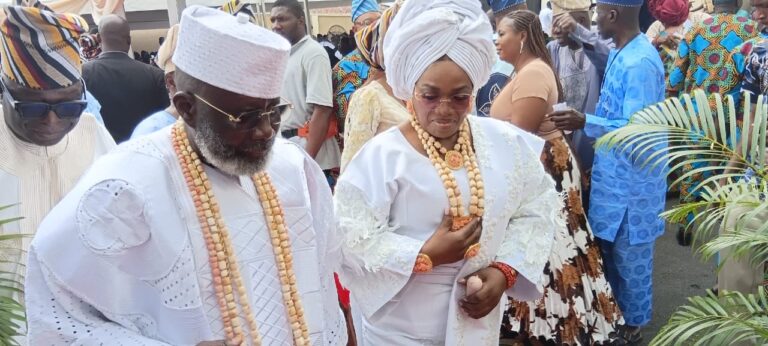 Unity Beyond Politics as Eleruwa Honours Ayandele, Atanda Families