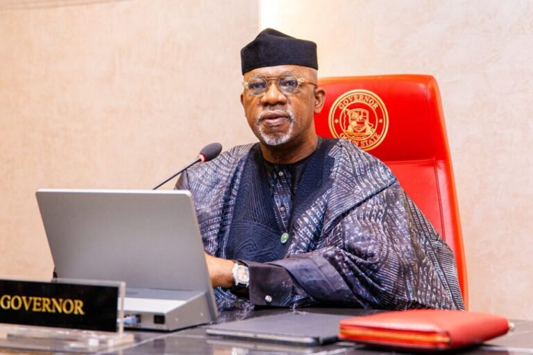 New Dawn in Iperu-Remo as Gov Abiodun Congratulates Oba Ogunbona on Ascension